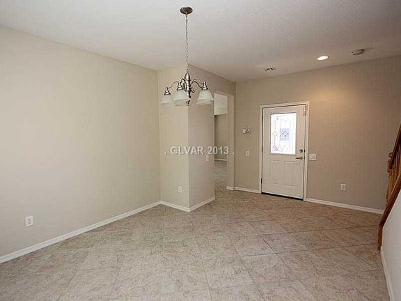 5th image of 4449 Penguin Ave