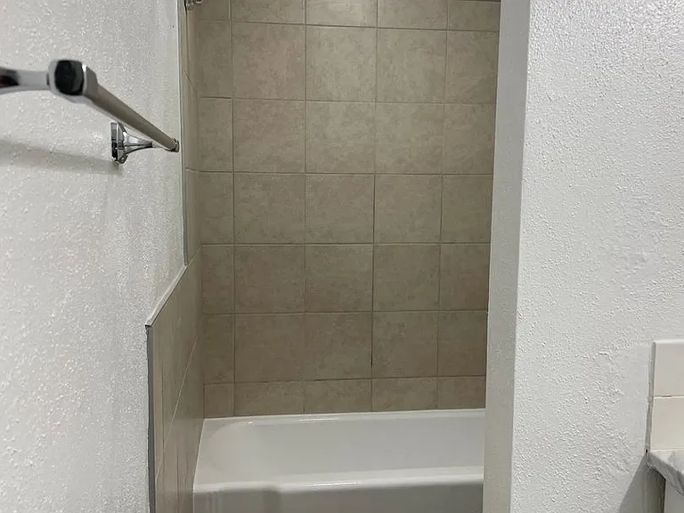 5758 S Gallup St — Photo 32