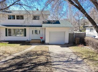 3022 Lacon St, Regina, SK S4N2A8