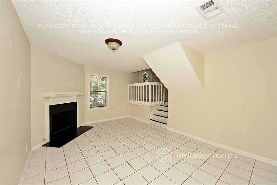 1141 Heritage Glen Dr Norcross, GA 30093 — Photo 3