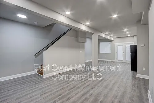 2619 Loyola Northway Photo 1