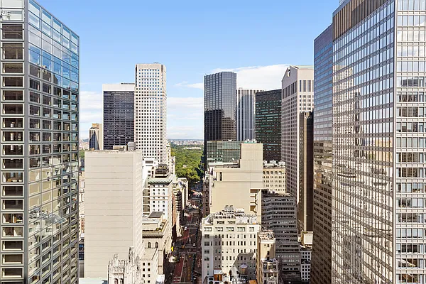 641 5th Avenue #28A in Midtown, Manhattan | StreetEasy