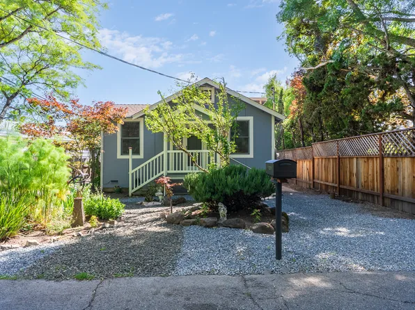 9558 Frederica Ave, Kenwood, CA 95452