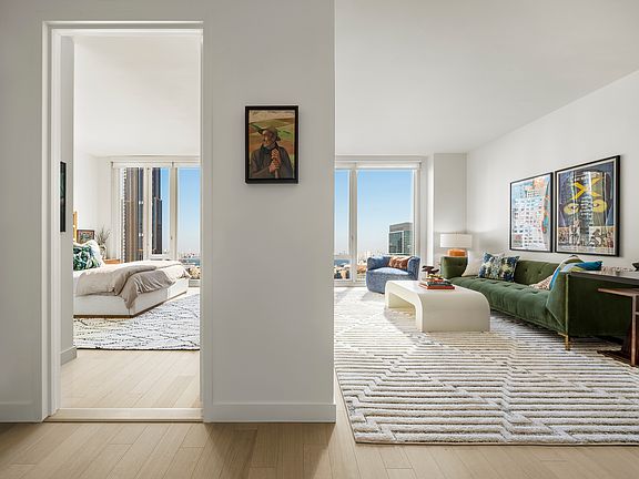 5th image of 310 Livingston St APT 1002
