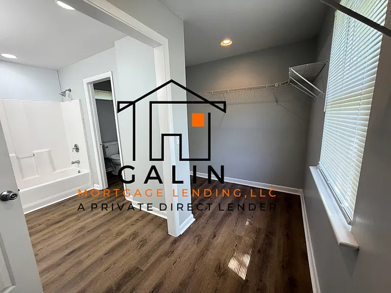 1502 E 31st St — Photo 12
