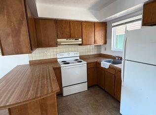 524 Calhoun St APT 15, Radford, VA 24141