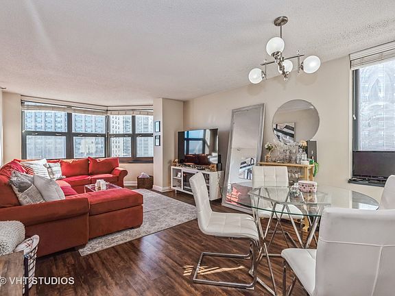 2nd image of 3660 N Lake Shore Dr APT 803