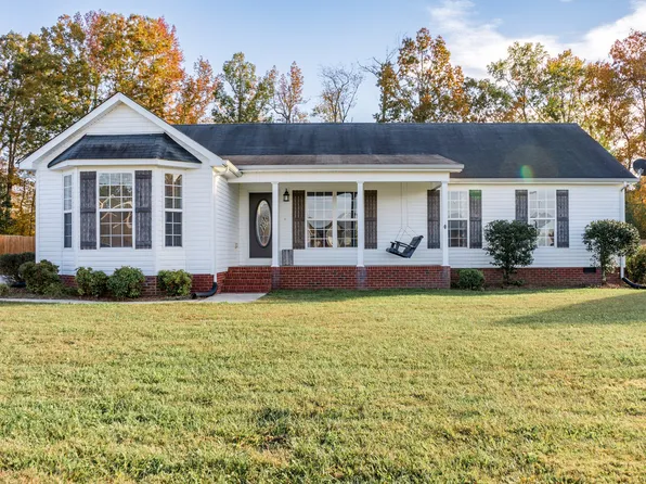 107 Williamsburg Blvd, Tullahoma, TN 37388