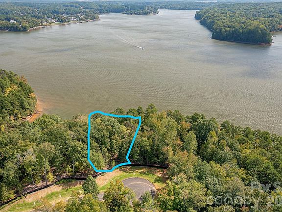 2nd image of 1219 Great Egret Dr #29