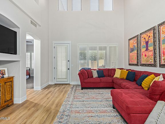 5th image of 7445 E EAGLE CREST Drive #1011