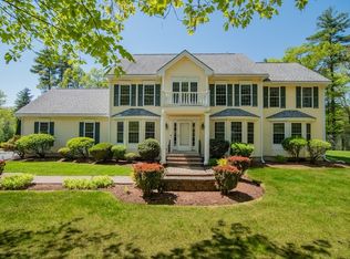 17 Stonepost Rd, Pelham, NH 03076