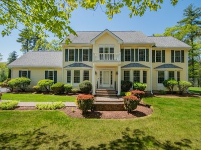 17 Stonepost Rd, Pelham, NH, 03076