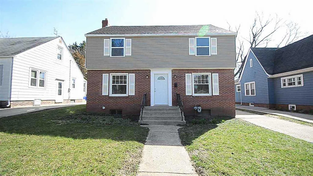 1520 23rd St photo 1