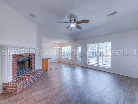 4th image of 3922 S 198th East Ave