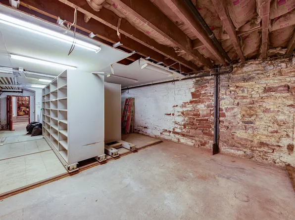 185 Franklin Street image 5 of 5