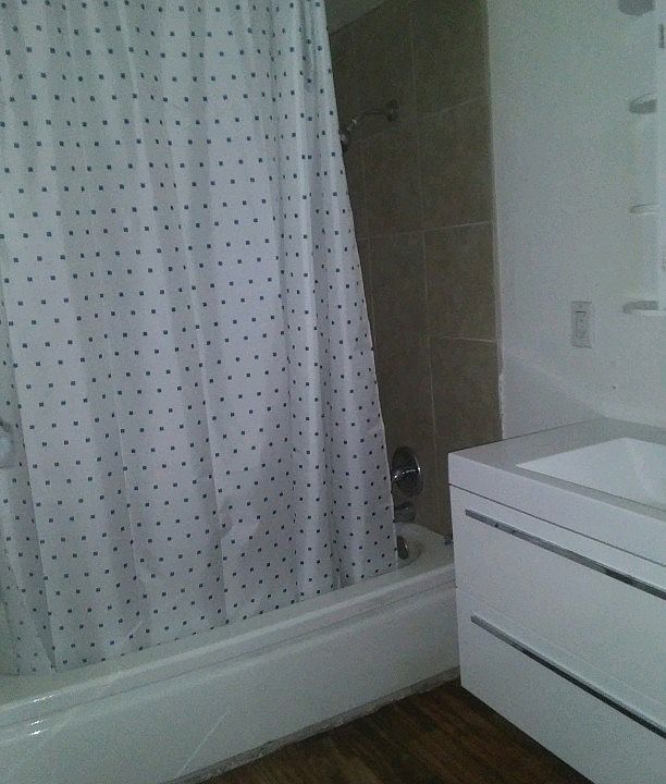 1st image of 3875 Royal Crest St APT 7