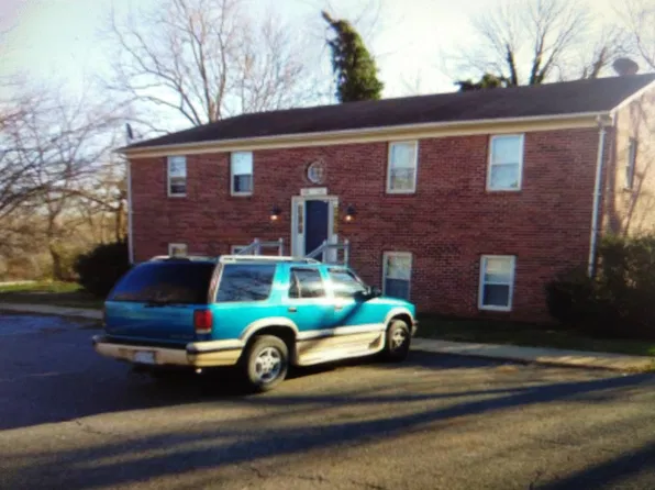 50 Blue Dr #2, Lynchburg, VA 24502