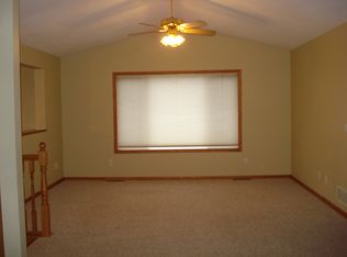 314 Linn St, Monticello, MN 55362