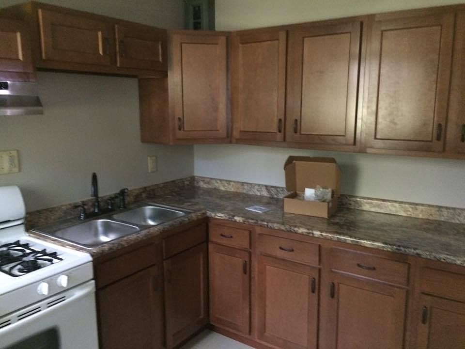1st image of 340 Ellis Ave APT 2