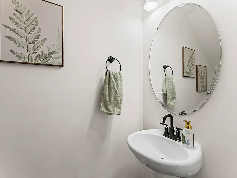 6922 Doddridge Ln — Photo 18
