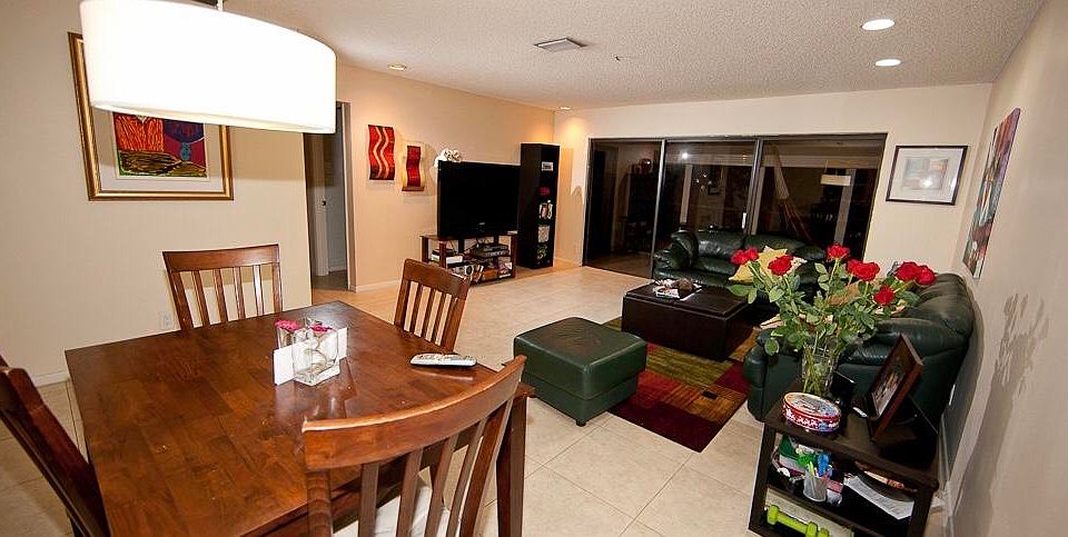 D7EDDF59-6F5C-480F-B526-D02880658DD9