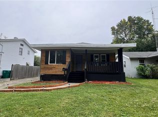 2145 E Decatur St, Decatur, IL 62521