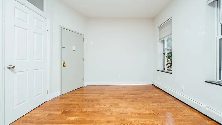 Rented by Compass | media 12