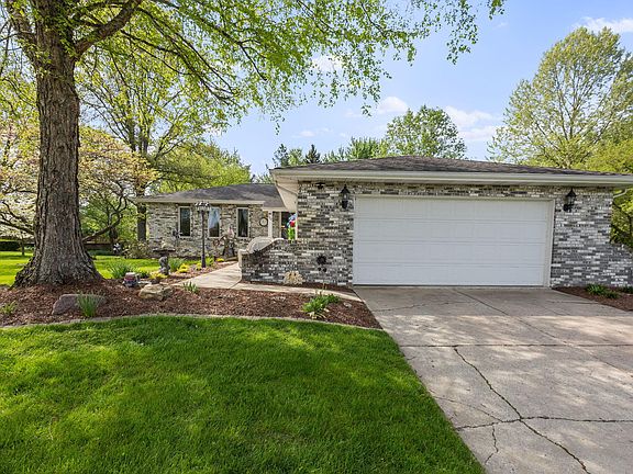 2nd image of 702 Domke Dr