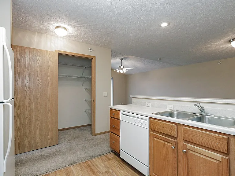 Lexington Ridge Apartments — Photo 44
