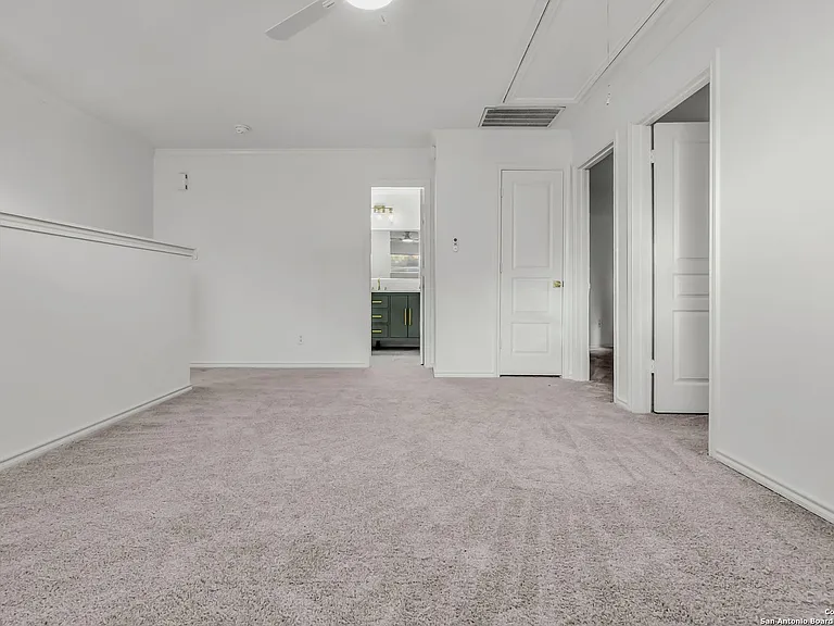 111 Westwood Way — Photo 27