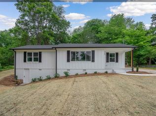 2260 Pine Ln, Birmingham, AL 35226