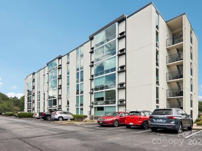 647 Town Mountain Rd APT 212, Asheville, NC, 28804