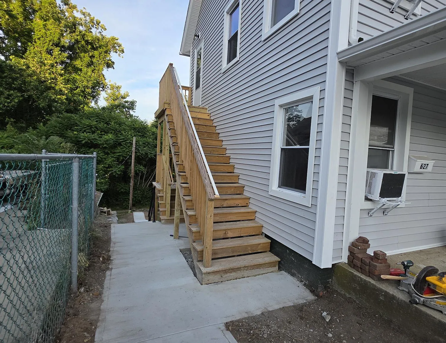 3 bed, 1000 sqft, $1,750 — Photo 4