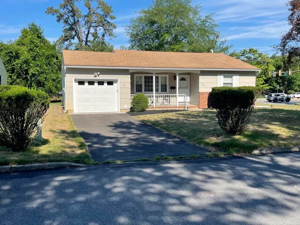 2 York St, Toms River, NJ 08757