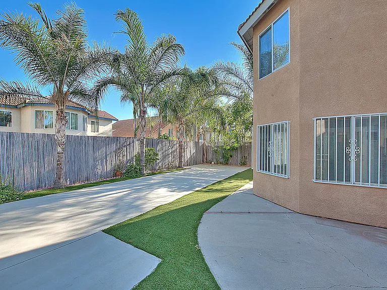30279 Silver Ridge Ct — Photo 43