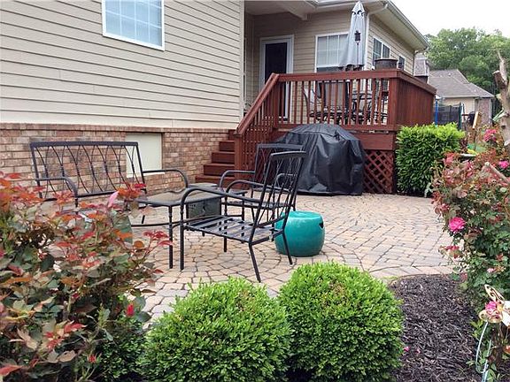 3rd image of 5102 Shadow Creek Dr