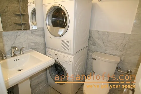 Rented by aptsandlofts.com | media 26