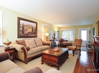1837 Ashland Ave, Evanston, IL 60201