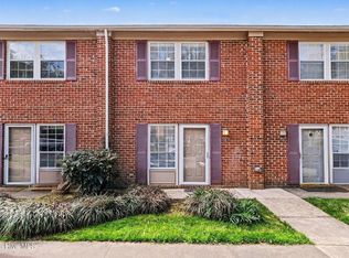 141 Coleridge Ct, Carrboro, NC 27510