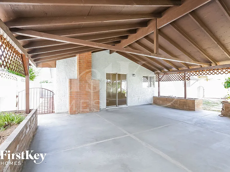 708 Purcell Dr — Photo 14