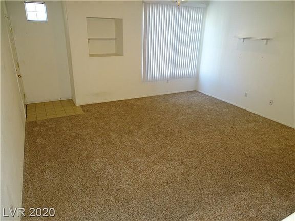 5th image of 5855 Valley Dr Unit 1010