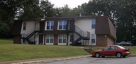 1st image of 1200 Avenue Est