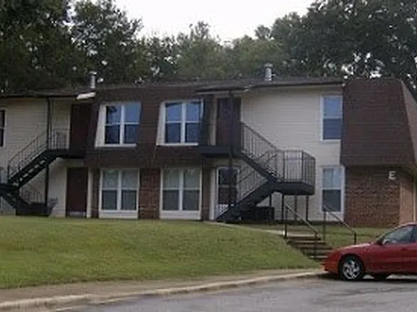 1200 Avenue Est, Tuscumbia, AL 35674