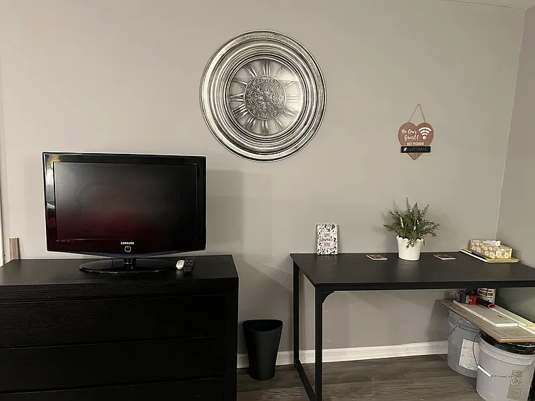 3223 Loftyview Dr — Photo 3