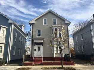 91 Oakland Ave APT 2, Providence, RI 02908