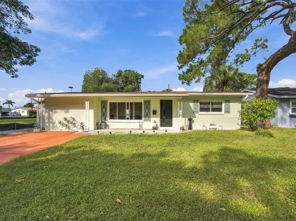 9010 1ST STREET N, ST PETERSBURG, FL 33702