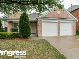8709 Bloomfield Ter, Fort Worth, TX 76123