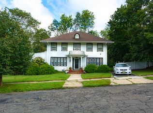 1449 Chetwynd Ave, Plainfield, NJ