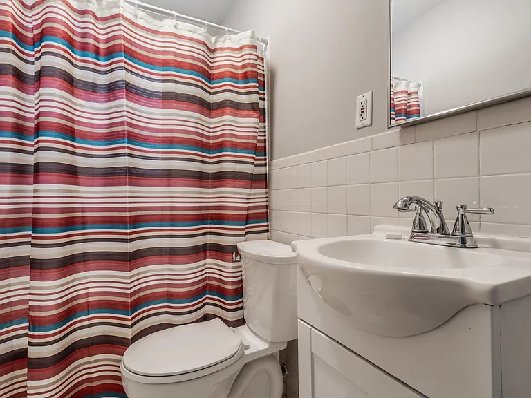 5330 N College Ave — Photo 10