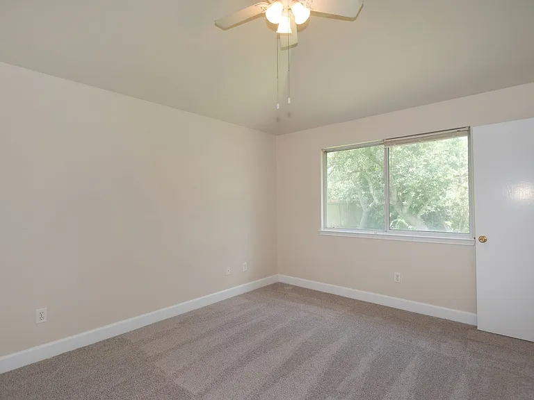 609 Sunny Brook Dr — Photo 10